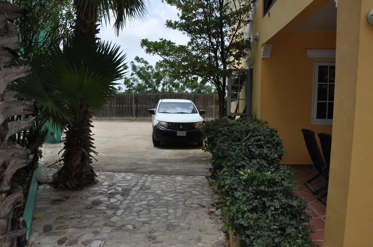 Casa Makoshi Bonaire Villa Kralendijk  Holiday home
